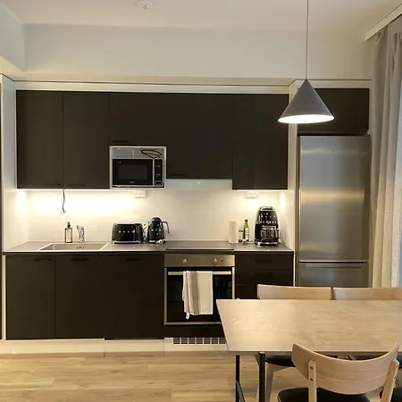 Bright Near The Centre Appartamento Tampere