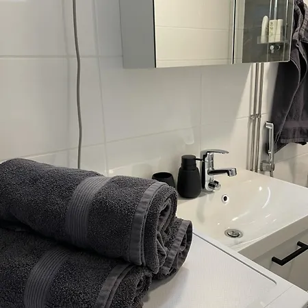 Apartman Bright Near The Centre